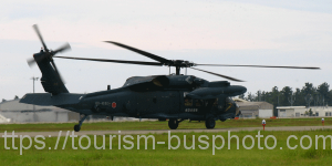 UH-60J救難ヘリコプター　08-4590